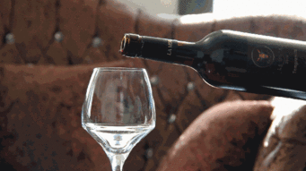 如何通过视觉品鉴葡萄酒的质量